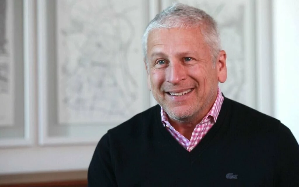  2024/01/Louie_Giglio_1200x750.jpg 